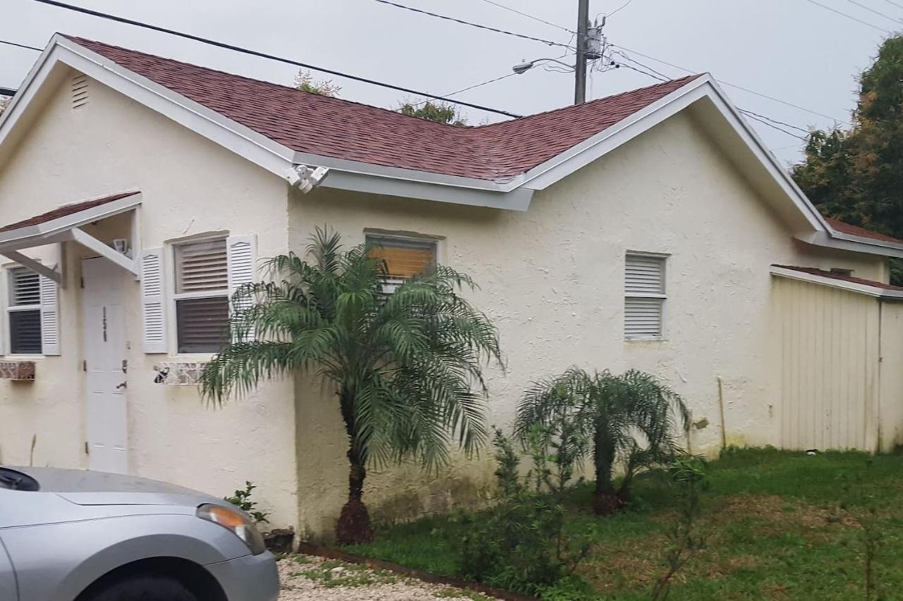 Casa Historica, a cozy 1940 cottage in Delray Beach, FL Exterior foto